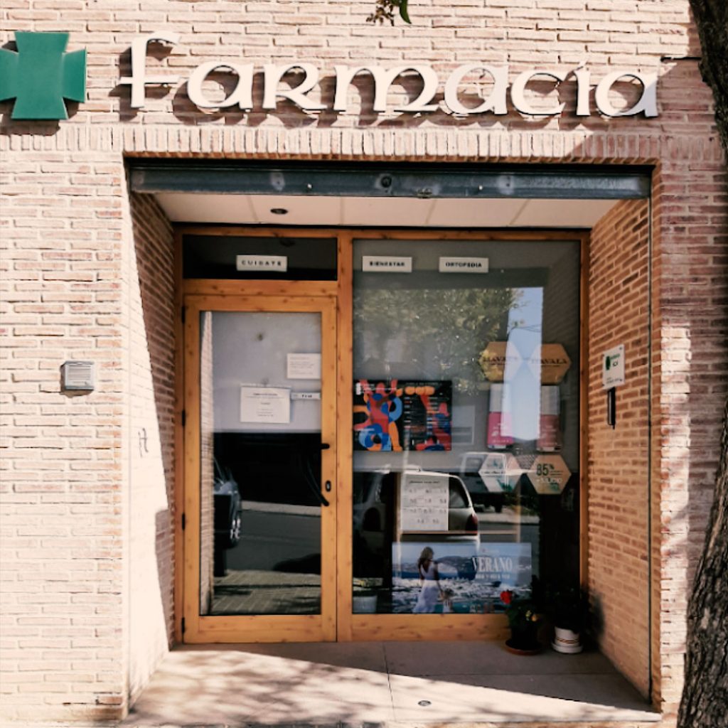Fachada Farmacia Ana García García